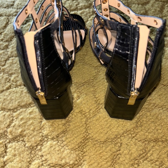 GLADIATOR SANDALS (ZIP BACK) - Picture 8 of 8